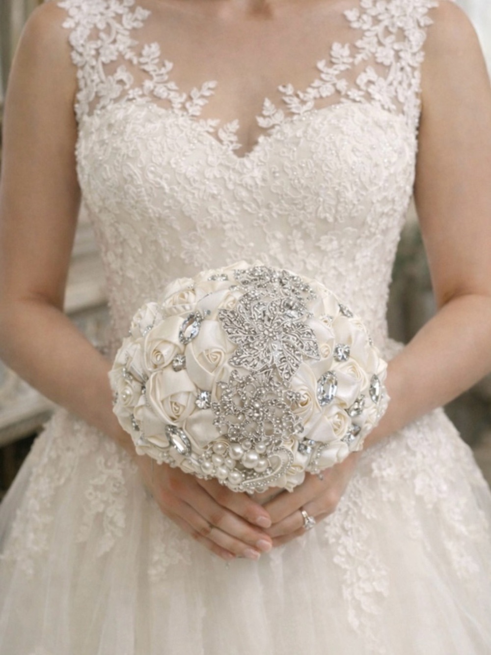 New - Bridal / Wedding Ivory Rhinestone Flower Brooch Bouquet / Keepsake